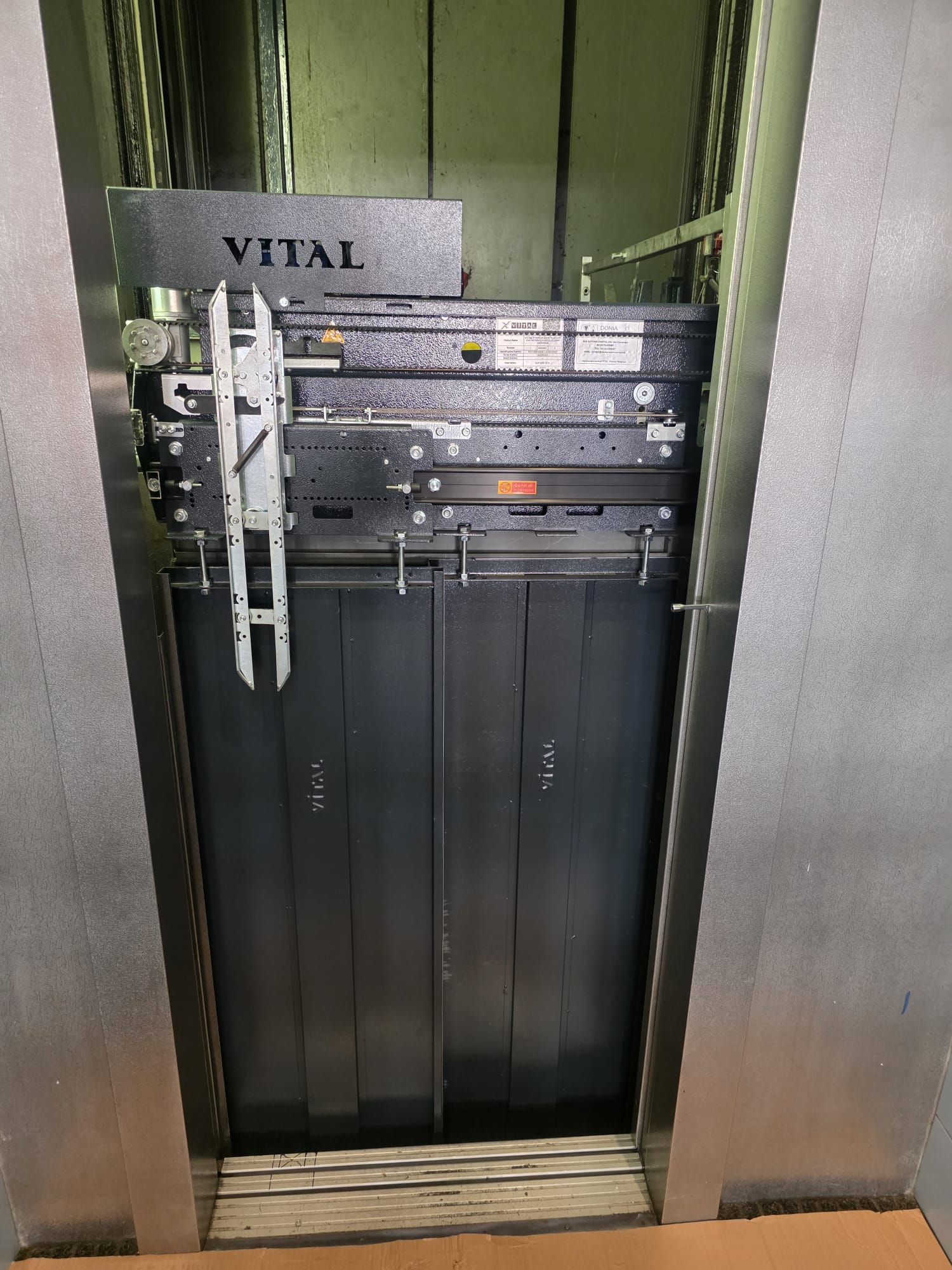 Intervention sur une porte de cabine — Paris 13ᵉ, vue 4